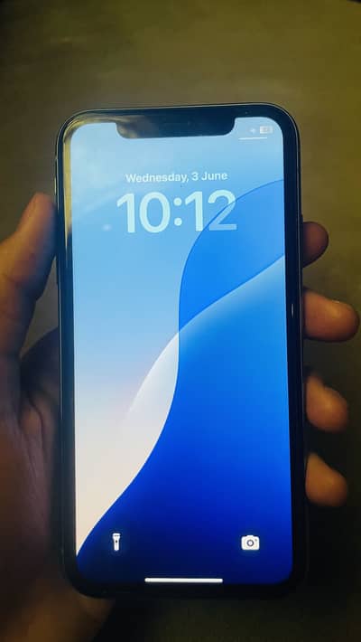 iPhone Xr non PTA Blue Exchange possible with iPhone se pta