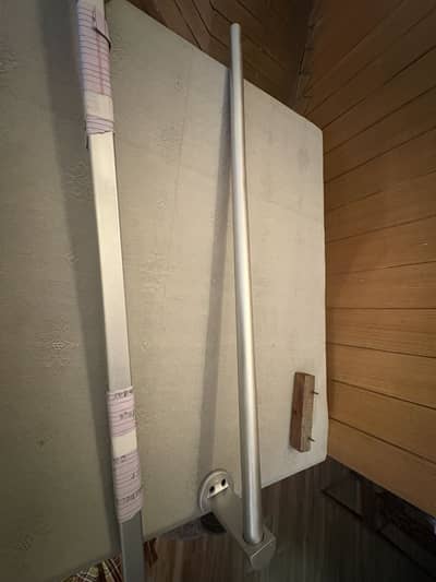 Towel rods