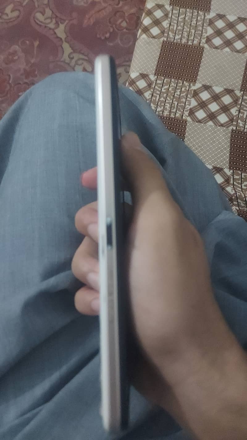 Tecno Camon 18 4