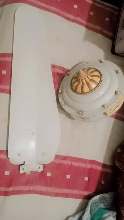 ceiling fan second hand / used