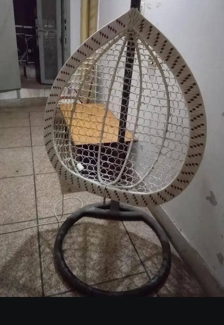 egg swing 0