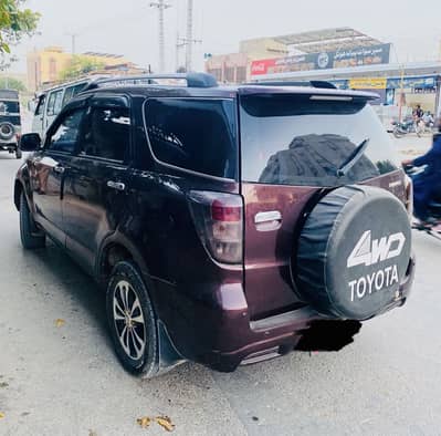 Daihatsu Terios 7 Seater Manual  2011