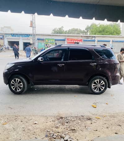Daihatsu Terios 7 Seater Manual  2011