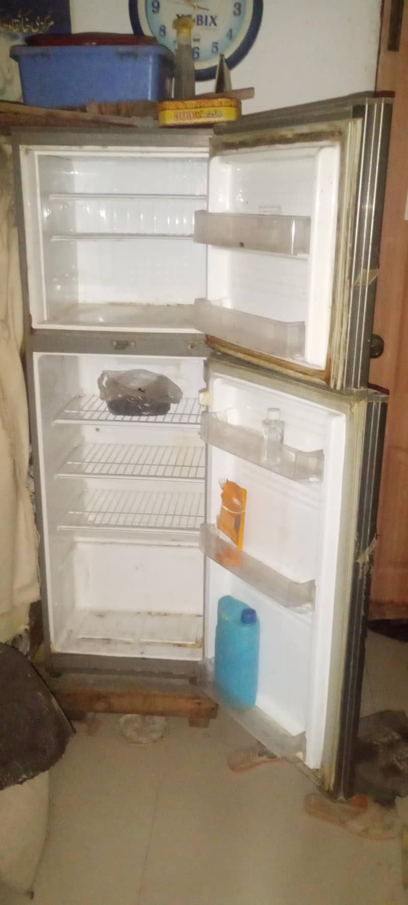 pell fridge 1