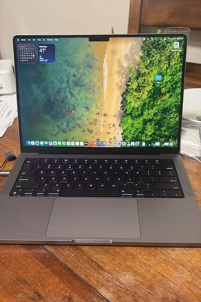 Apple MacBook pro M1,  14" , 2021