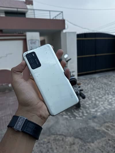 OPPO A16