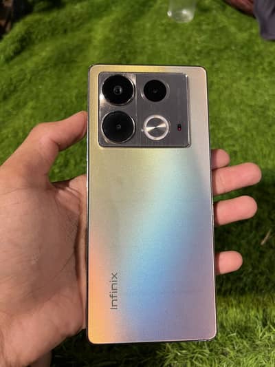 Infinix Note 40