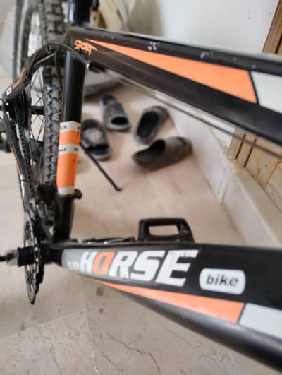 Horse Black MTB cycle
