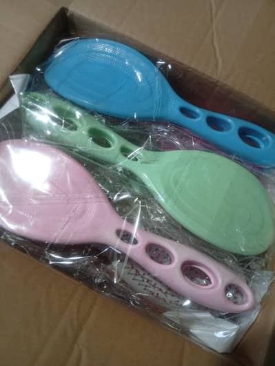 ladies hair brush