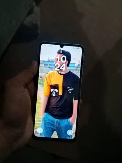 Samsung Mobile A06