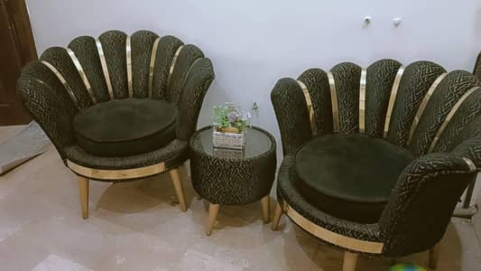 coffee table & Chairs