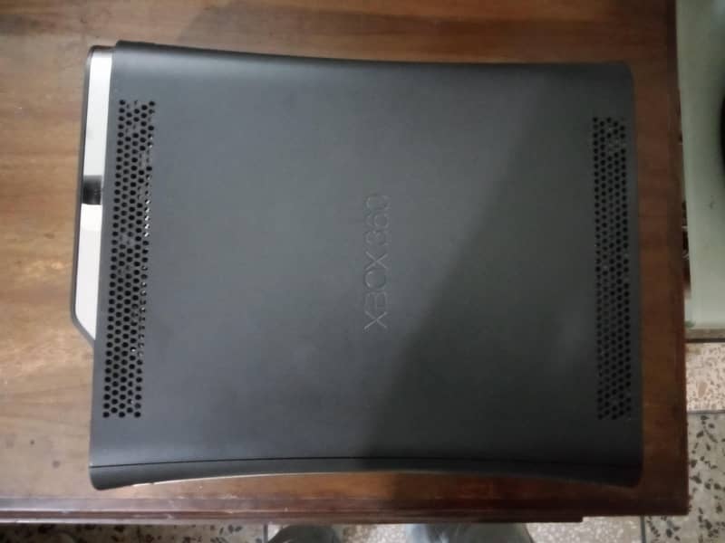 xbox360 mint condition 8