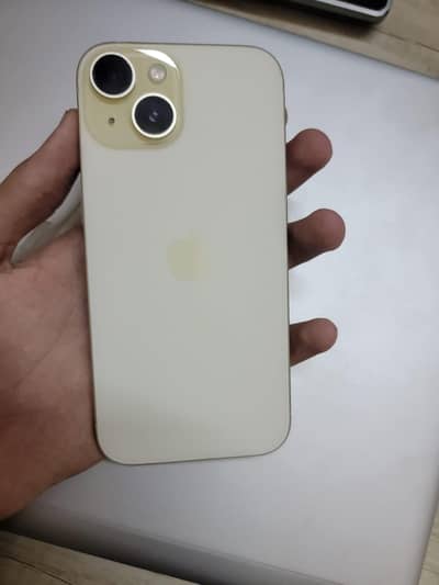Apple iPhone 15