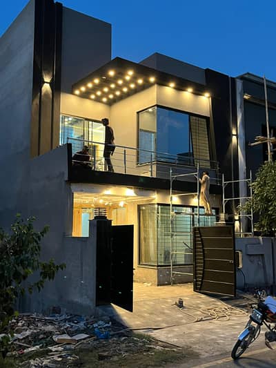 5 Marla House in Bahria Nasheman !! Don't Miss out