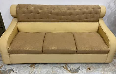 Elegant Fawn & Dark Golden-Brown Sofa Set (5 Seater)