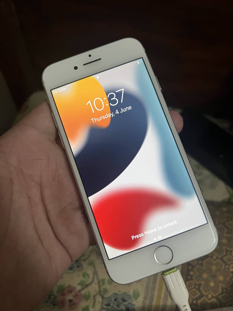 Apple iPhone 7 1