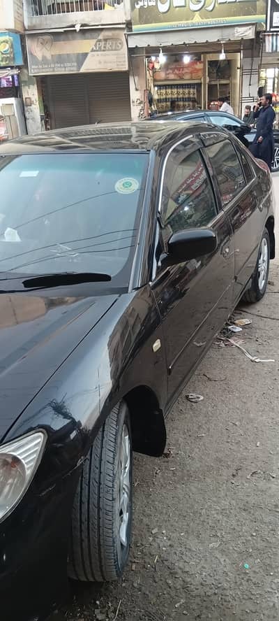 Honda Civic EXi 2005