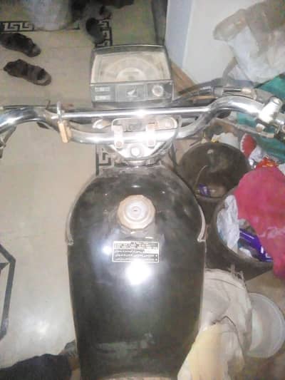 seld head pak genian bike h koi kam nh tyre dono new ha
