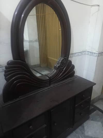 dressing table (Senghar tablet)