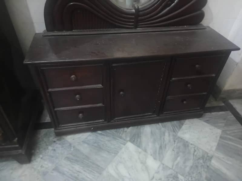 dressing table (Senghar tablet) 1