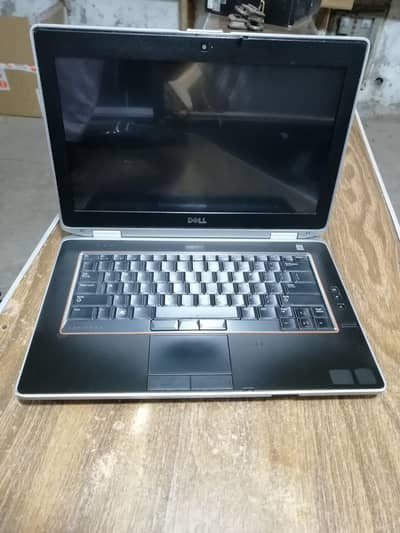 Dell core i3 2nd generation RAM4GB ROM320GB