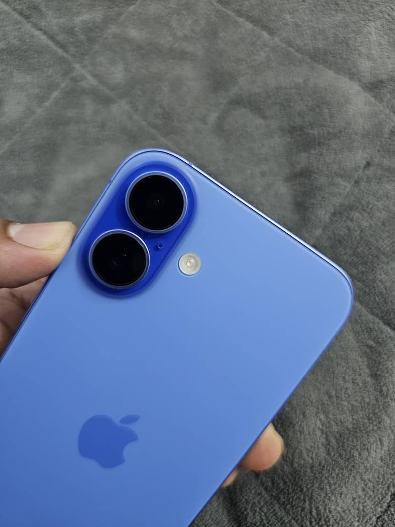 Apple iPhone 16 Plus 4