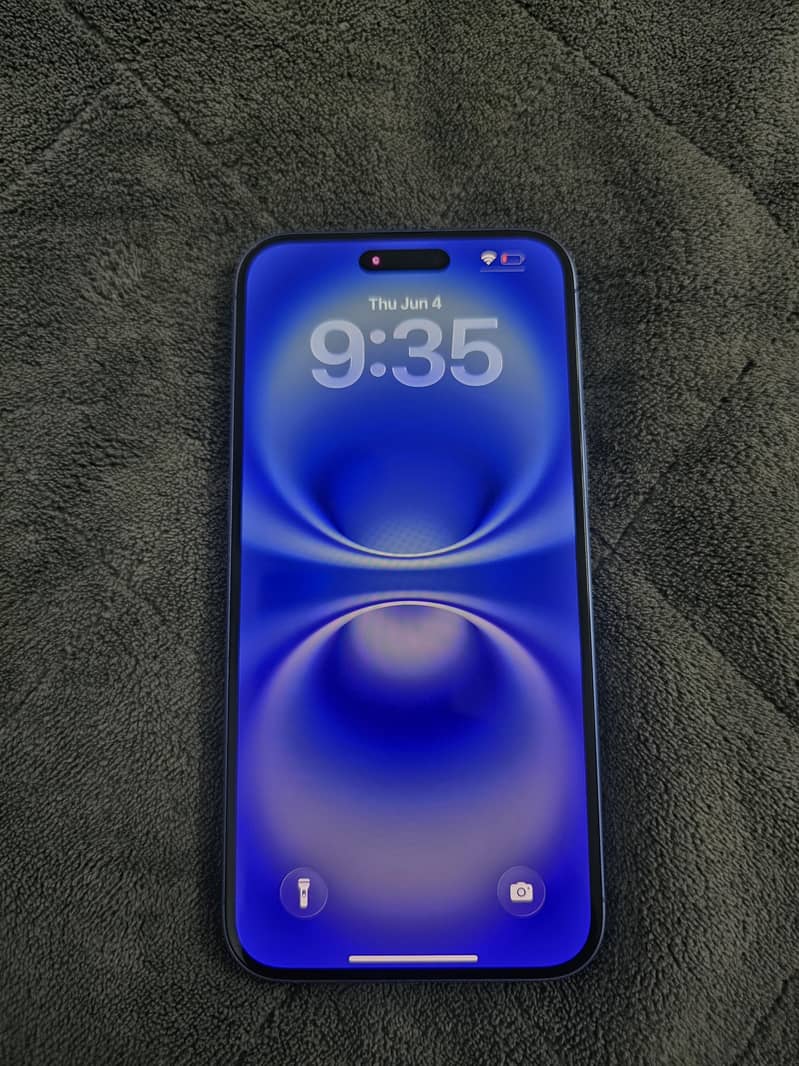 Apple iPhone 16 Plus 6