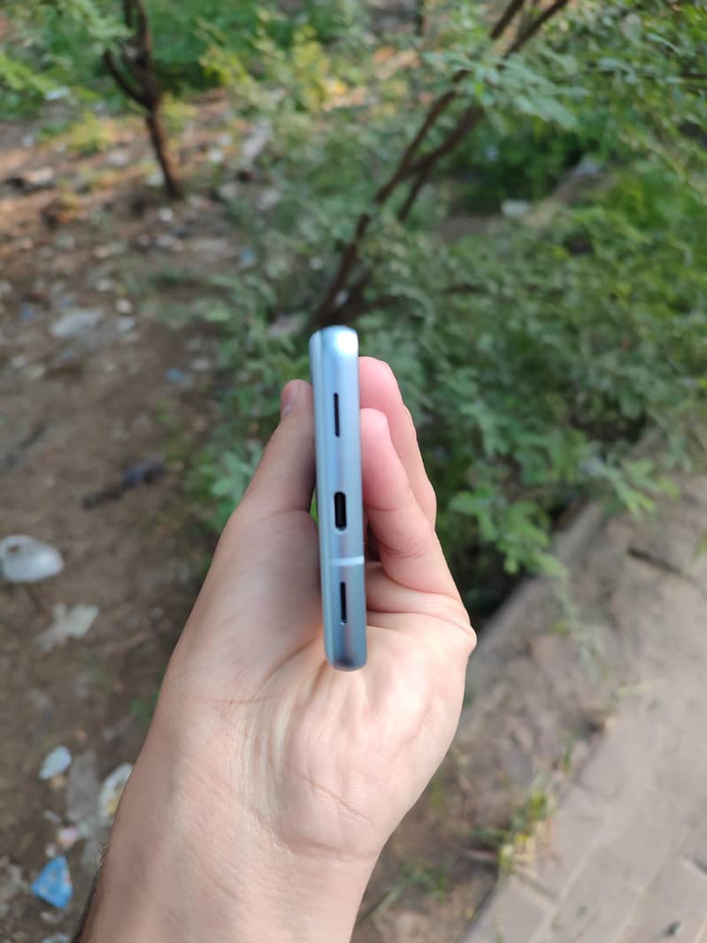 Google Pixel 7a 3