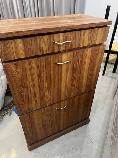 Console, shoe rack, computer tables