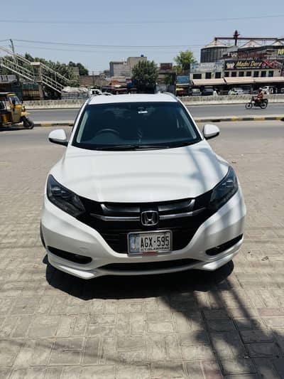 Honda vezel for rent
