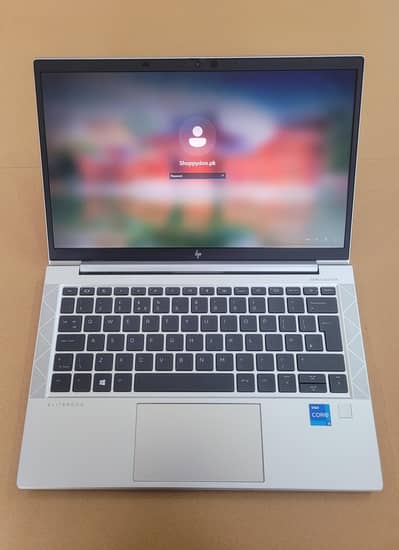 Hp Elitebook G8 i5-11th Gen Iris Xe 4gb Graphics 256gb Nvme 10/10