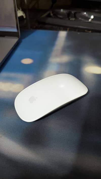 Apple Wireless Keyboard & Magic Mouse 1 Combo – Mint Condition
