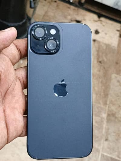 Apple iPhone 15
