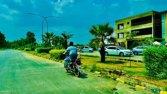 5 Marla Plot For Sale In Chinar Bagh