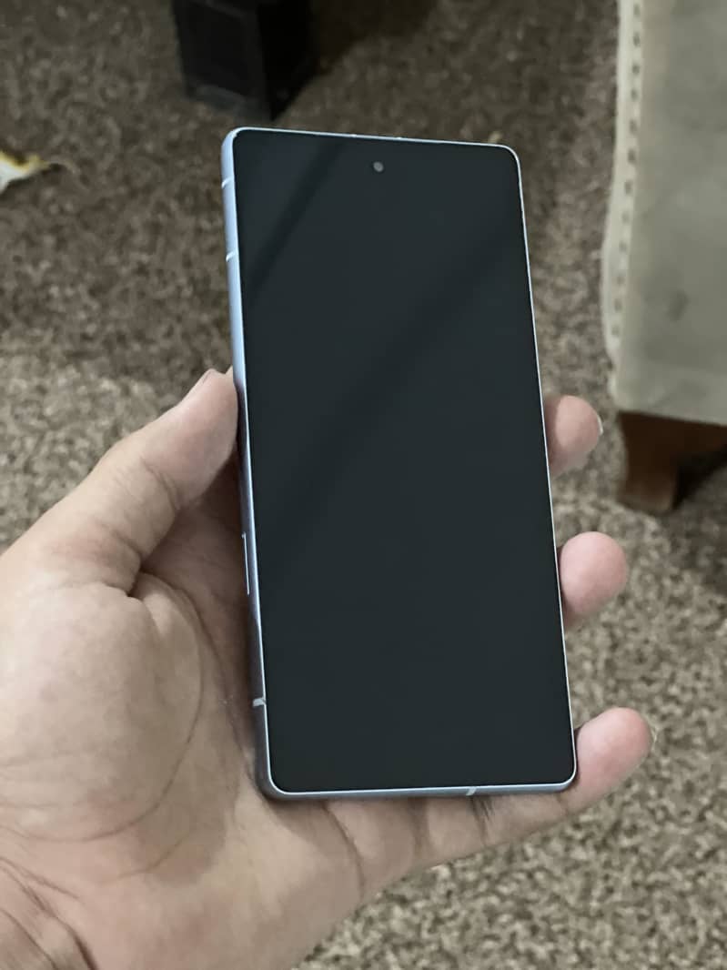 Google pixel 7A 10