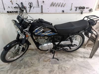 Suzuki GS 150