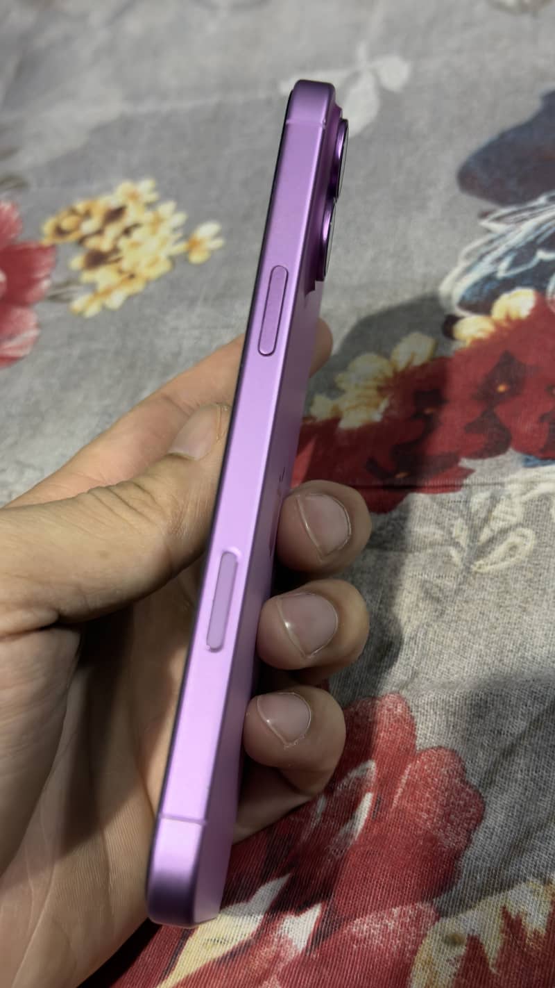 Apple iPhone 16 Plus 3