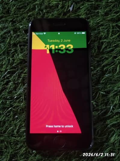 Apple iPhone 8