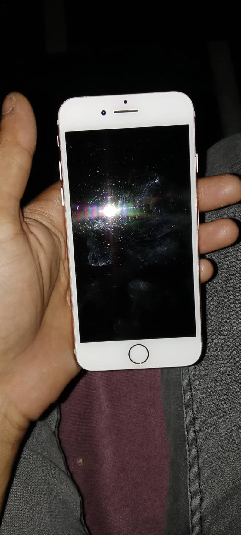 Apple iPhone 7 2