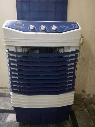 power cool 50LAir cooler 3 speed swing + Ice bottles - like new