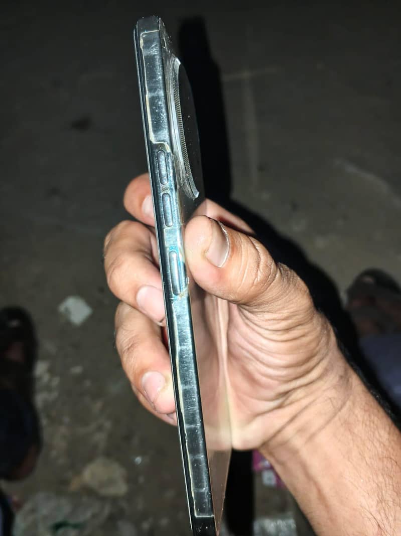 Tecno CAMON 30 4