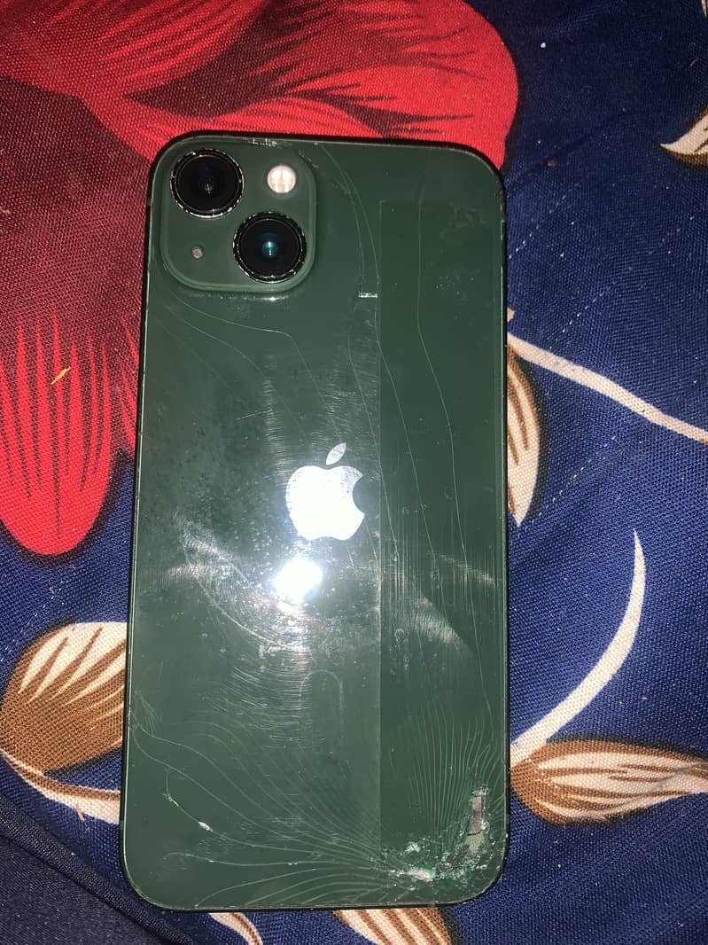 Apple iPhone 13 2