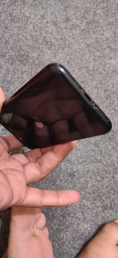 Apple iPhone SE 2020