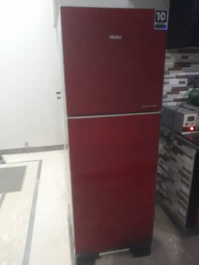 haier medium size fridge in full warrenty
