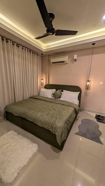 double bed/single bed/Queen Bed set/side tables/bed dressing table
