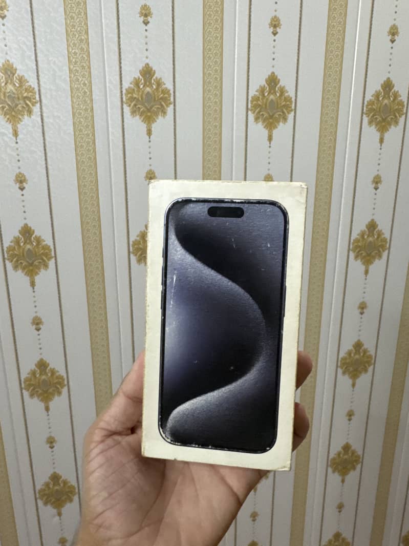 iPhone 15 Pro 6