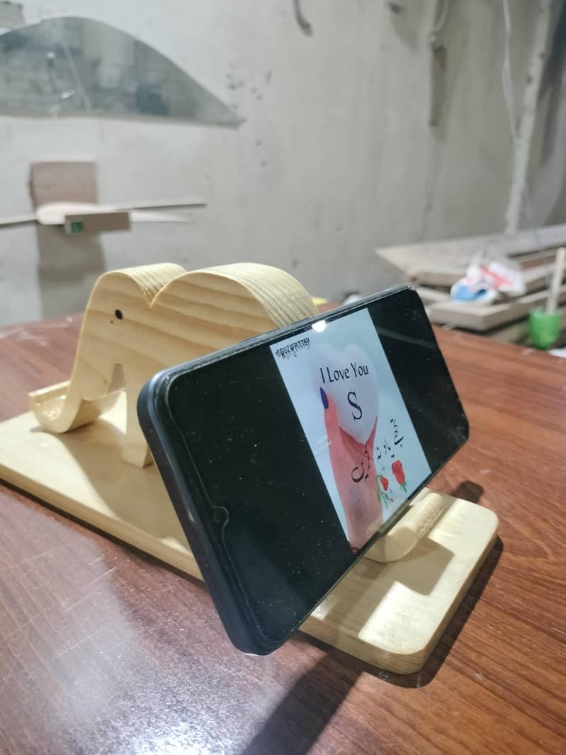 mobile stand 1