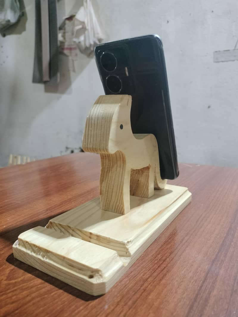 mobile stand 15