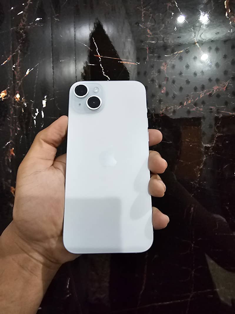 Apple iPhone 15 plus 0