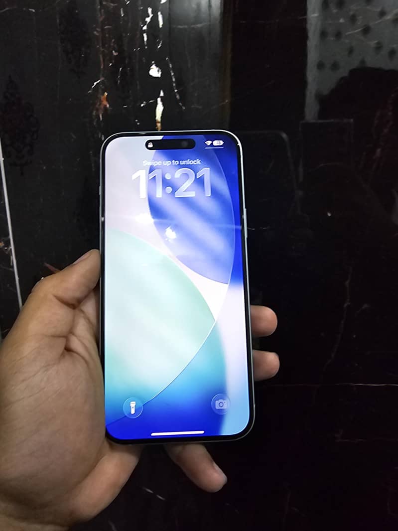 Apple iPhone 15 plus 2